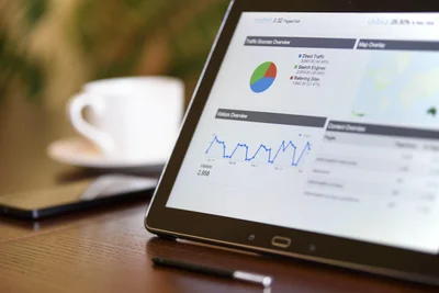 Astuces simples pour calculer 30% d'une somme rapidement en 2026