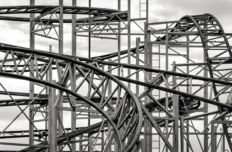 Choisir sa structure juridique : SASU, EURL ou auto-entrepreneur ?
